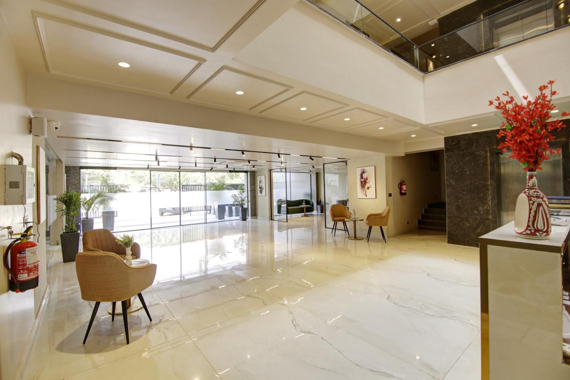 Saltstayz Premier - Near Golf Course Road & Sector 57 Gurgaon Exterior foto